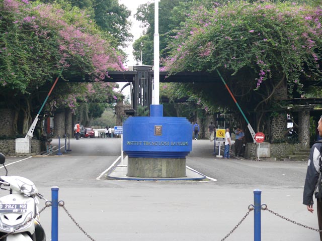 P1030366